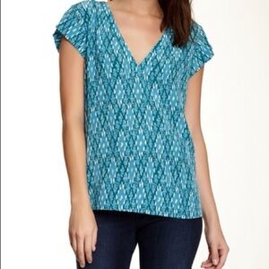 Joie Rubina Ikat print 100% silk v-neck blouse in peacock